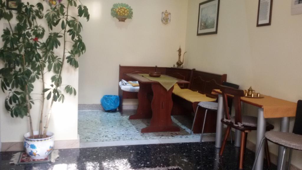 Aci B&B Acireale Bagian luar foto